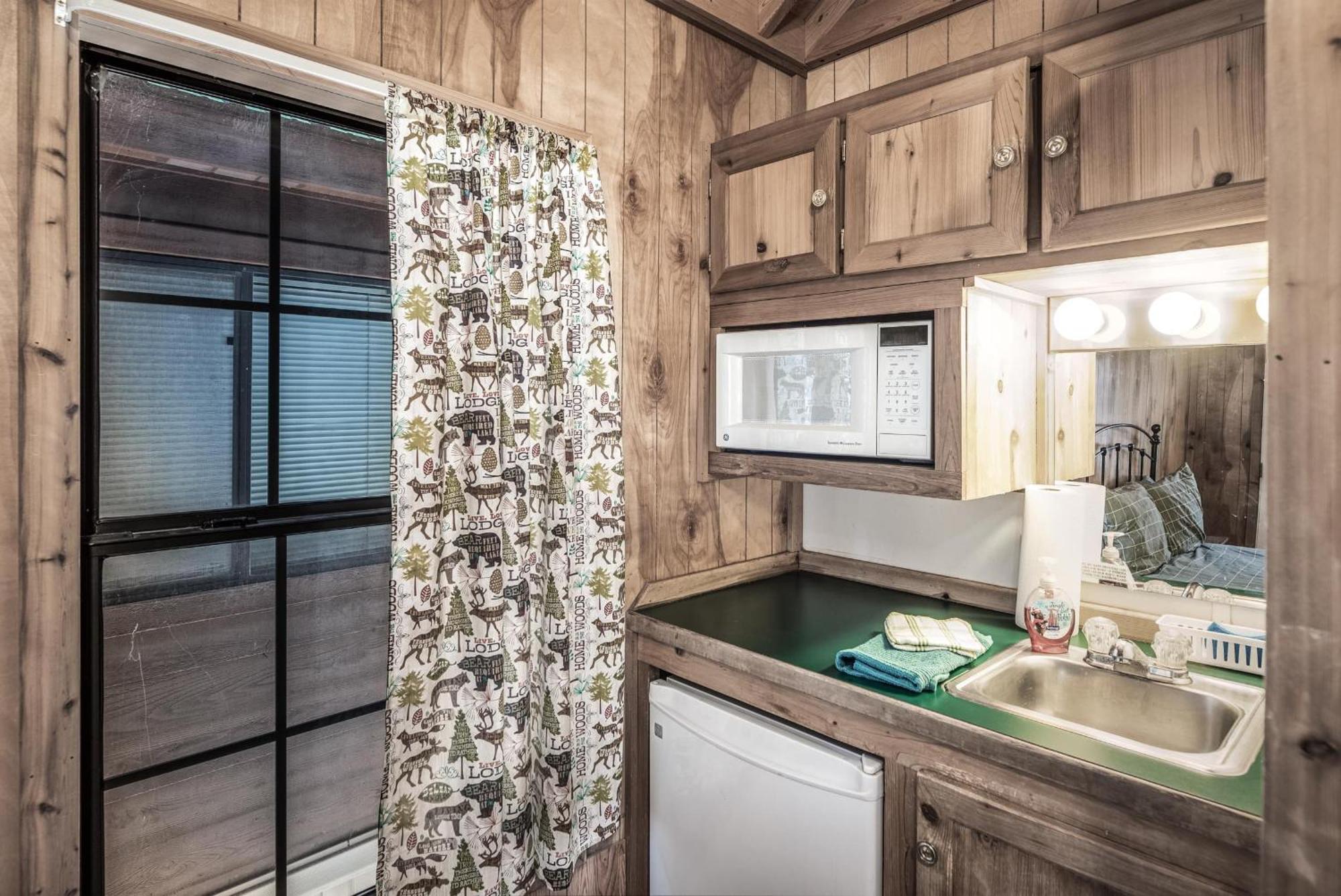 Rainbow Lake Cabin & Rv Resort รุยโดโซ ภายนอก รูปภาพ