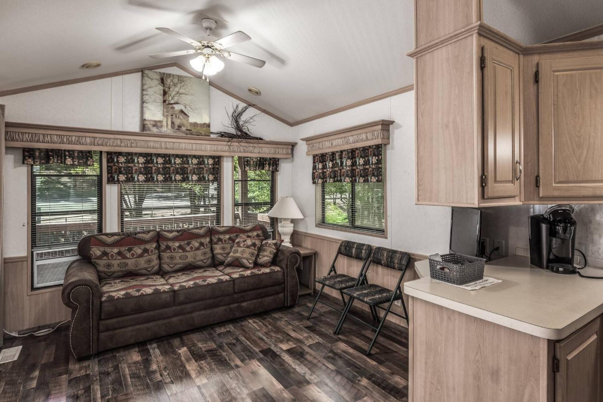 Rainbow Lake Cabin & Rv Resort รุยโดโซ ภายนอก รูปภาพ