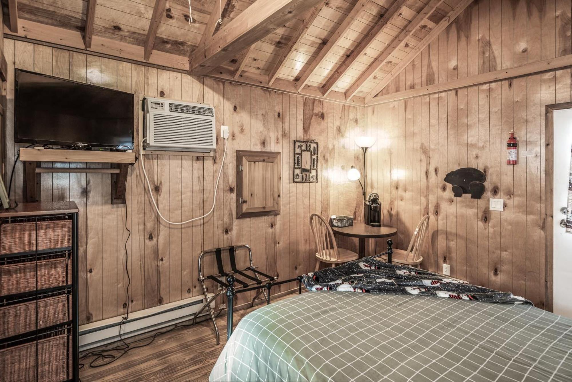 Rainbow Lake Cabin & Rv Resort รุยโดโซ ภายนอก รูปภาพ