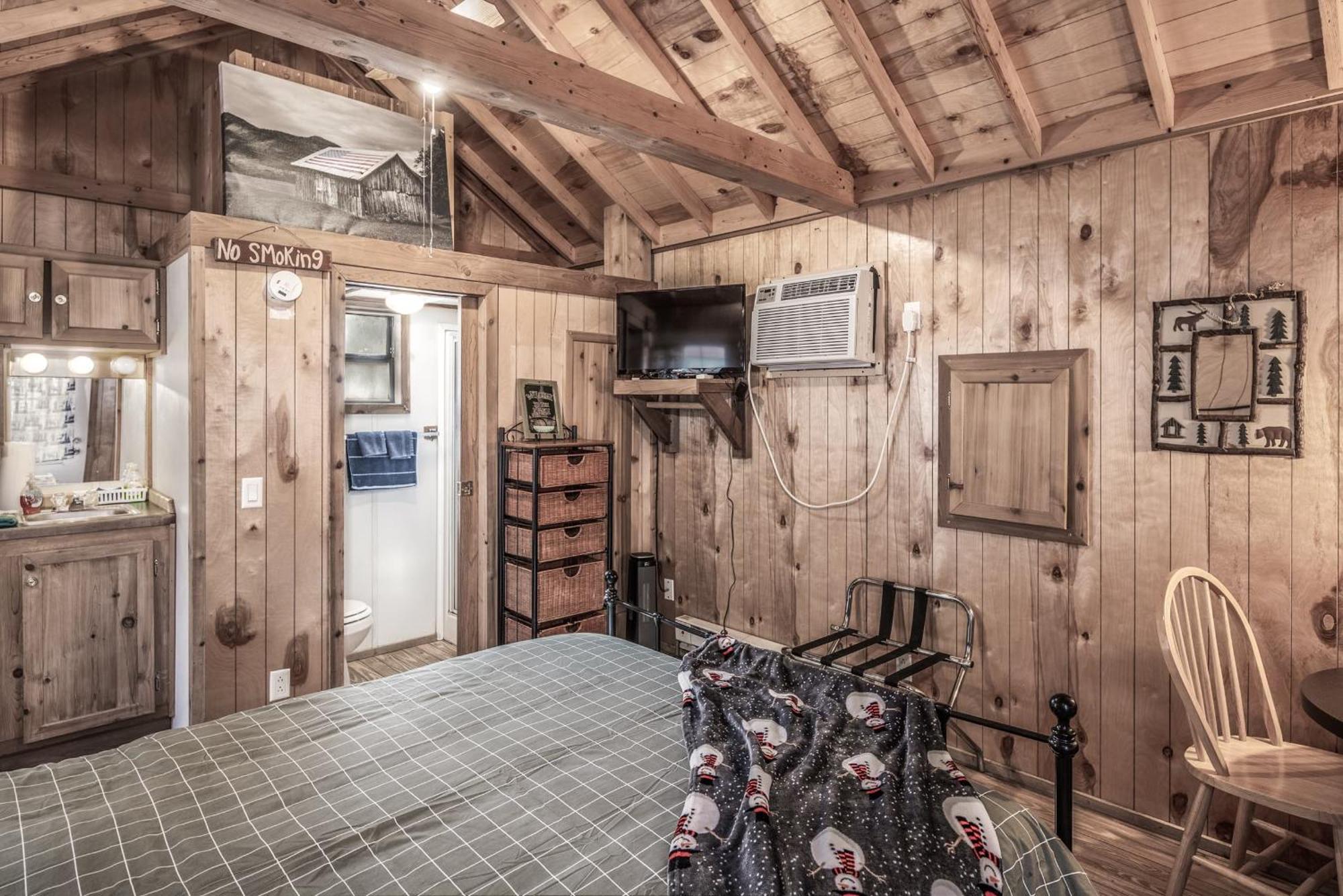Rainbow Lake Cabin & Rv Resort รุยโดโซ ภายนอก รูปภาพ
