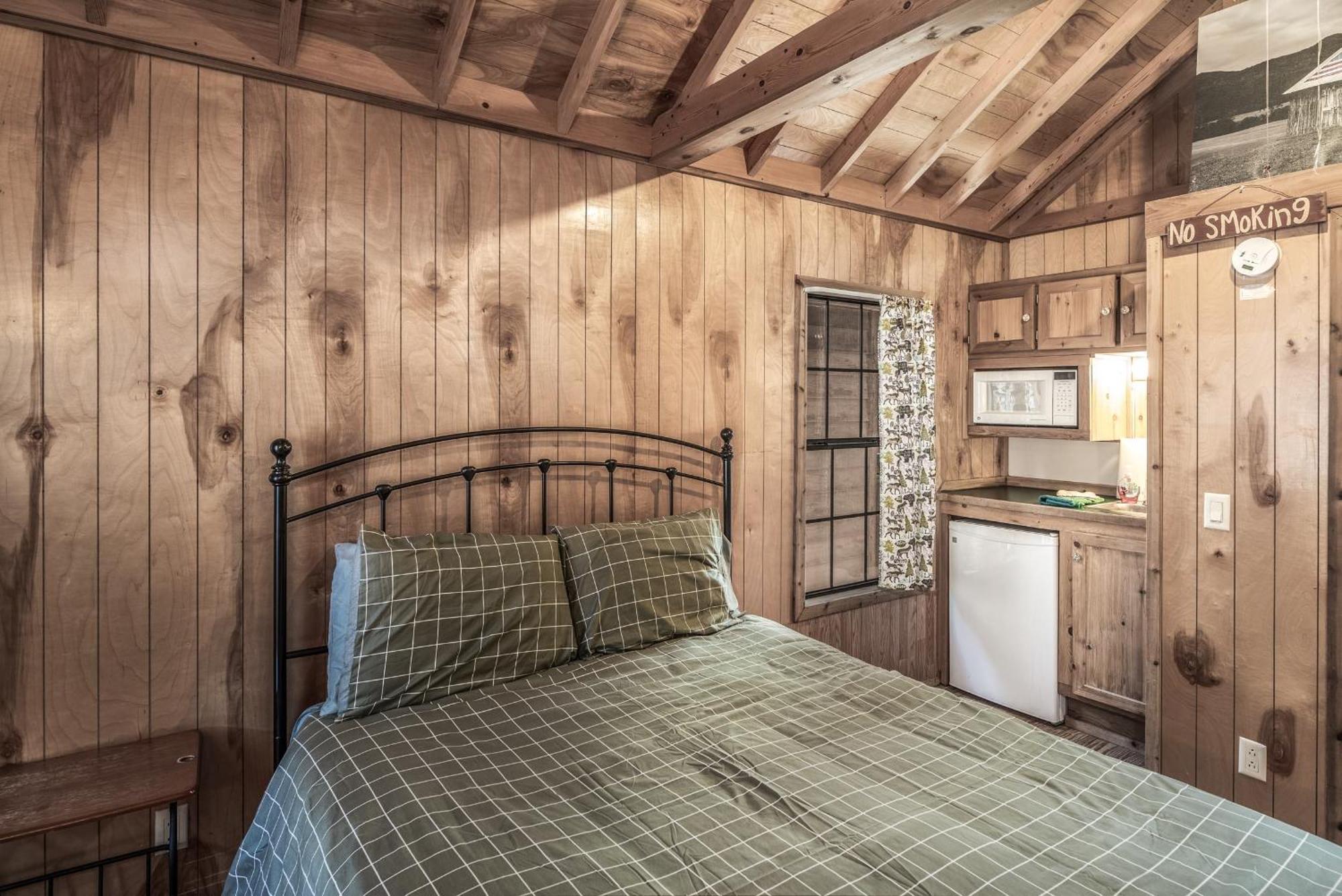 Rainbow Lake Cabin & Rv Resort รุยโดโซ ภายนอก รูปภาพ